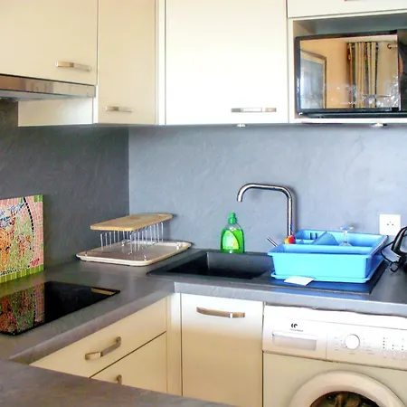 Appartement Convivial A Gassin 37 M² Avec Vue Sur La Mer